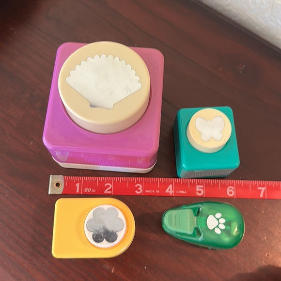 Set of 4 crafting punches - Picture 7 of 7